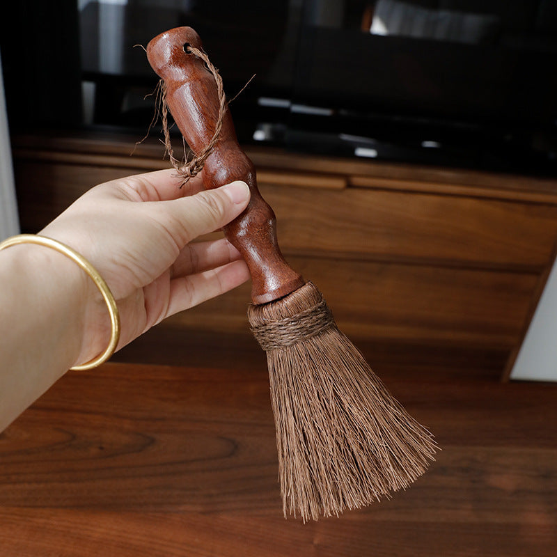 Set of 2 Sturdy Wooden Brushes with Gentle Brown Silk Bristles, Ideal for Cleaning Pots, Pans, And Kitchen Cookware. They Are Durable, Non-Scratching, And Suitable for Both Home And Commercial Use